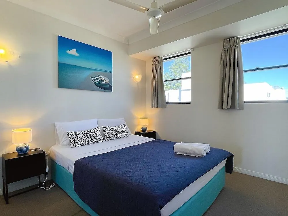 **** Holiday park Mermaid Beach Park View Gold Coast Australia