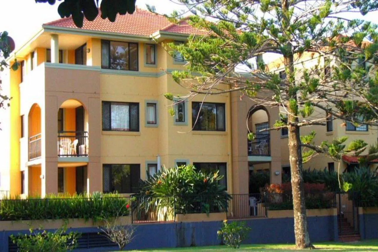 **** Holiday park Mermaid Beach Park View Gold Coast Australia